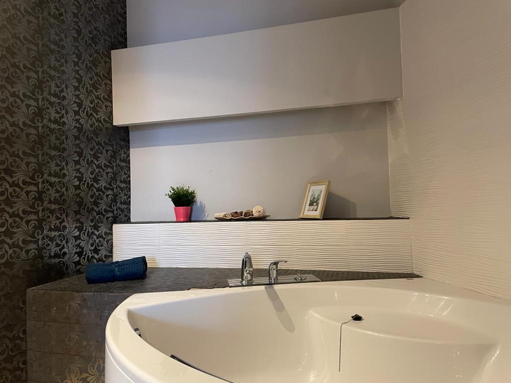 By La Rambla Rooms Barcelona Exterior foto
